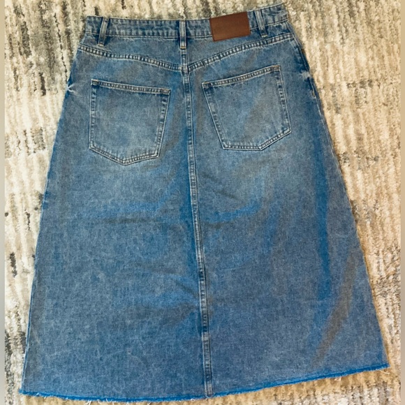 Main Street Exchange brand, women’s modest denim skirt. Size 12 - Picture 9 of 9
